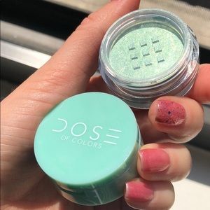 Dose of Colors; Mint to Be - pigment + primer